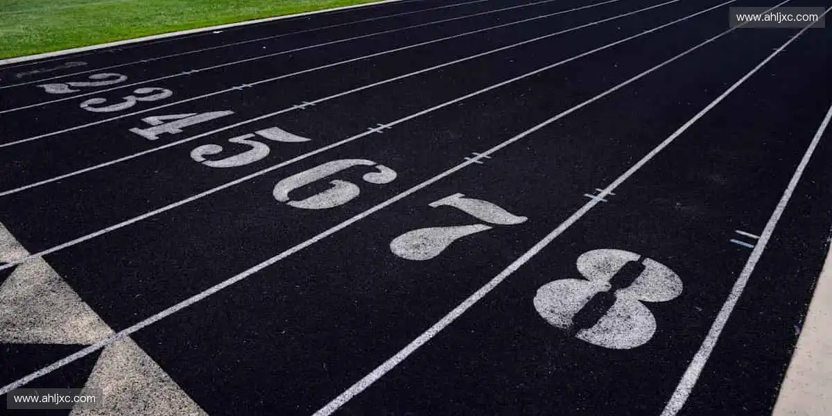 ⏯️多屏互动实时竞猜,做赛场上的隐形战术大师!💬